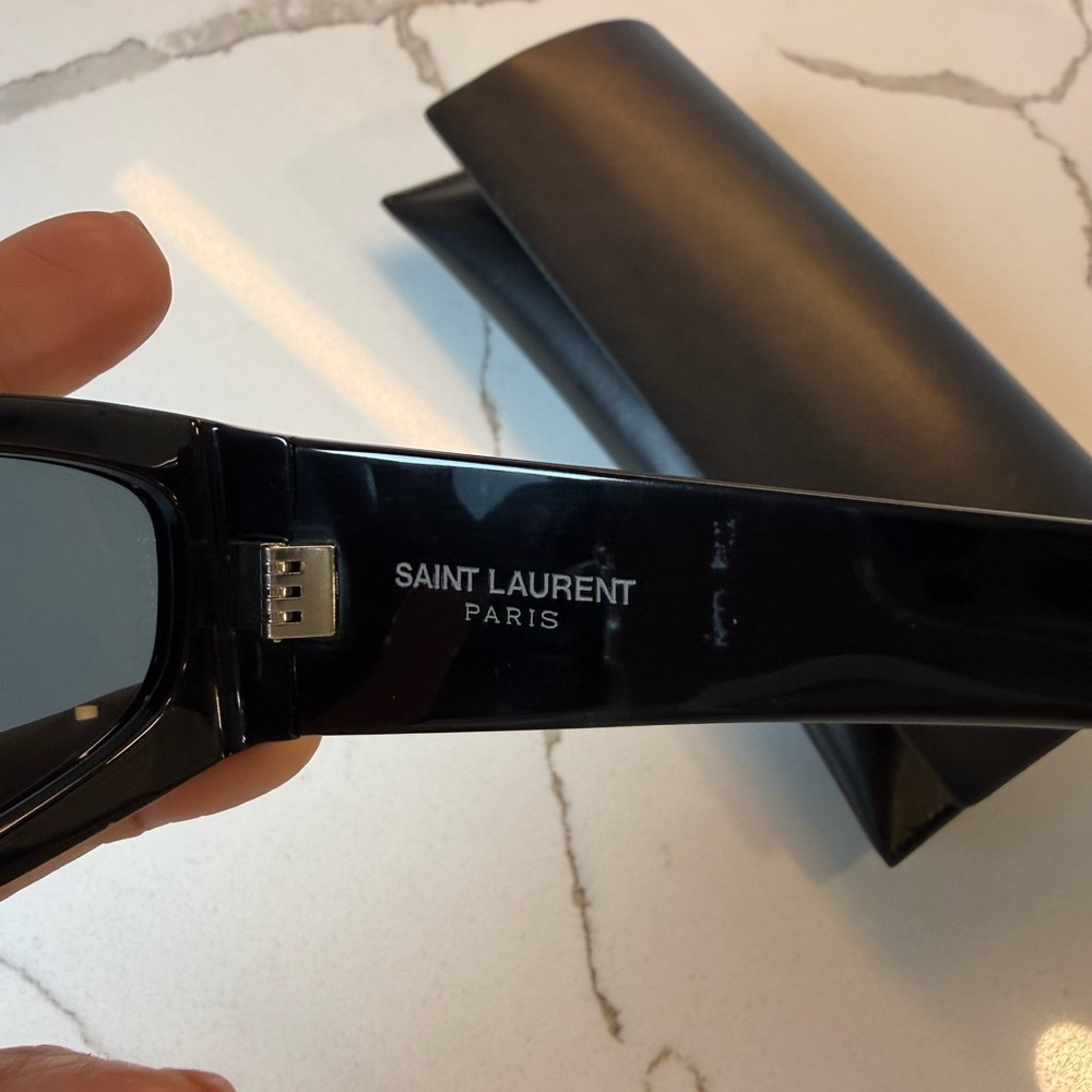 Saint Laurent Rectangular Acetate Sunglasses with gold hardware - Picture 7 of 14